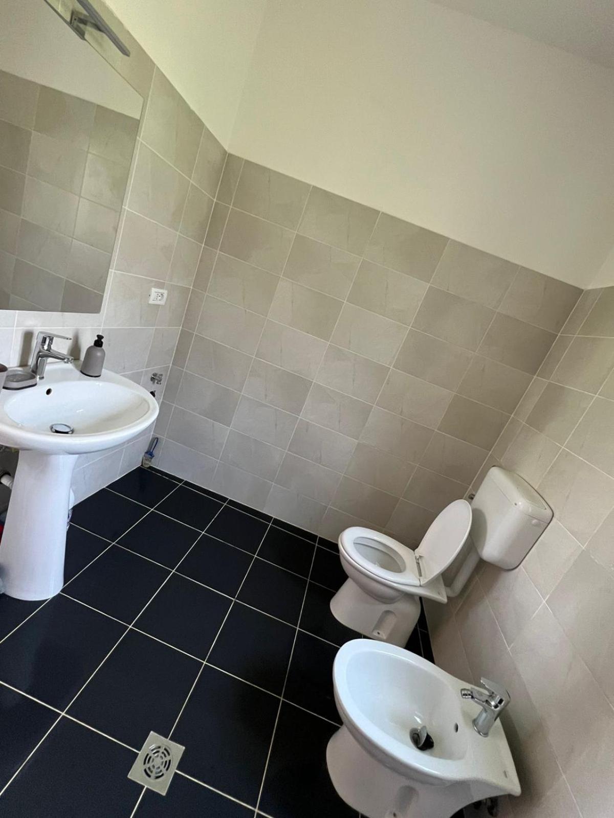 Miqt Guest House Шкодер Экстерьер фото