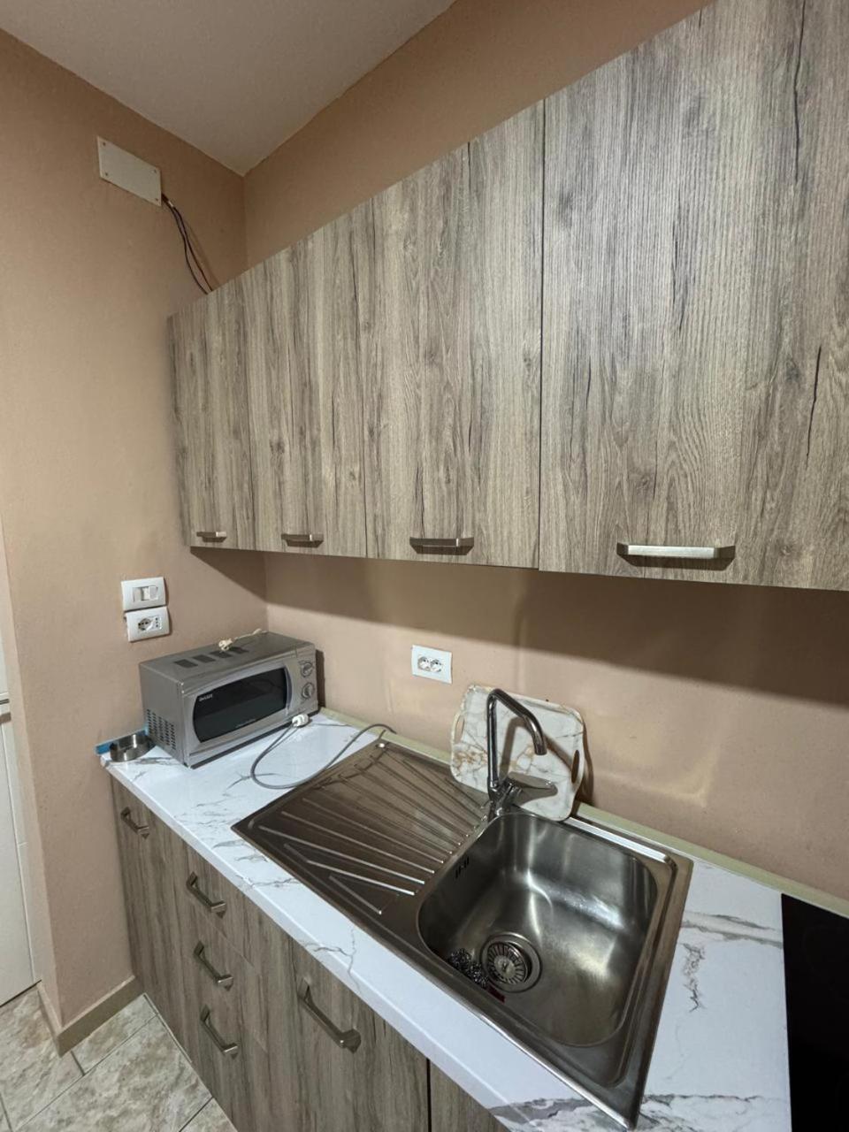 Miqt Guest House Шкодер Экстерьер фото